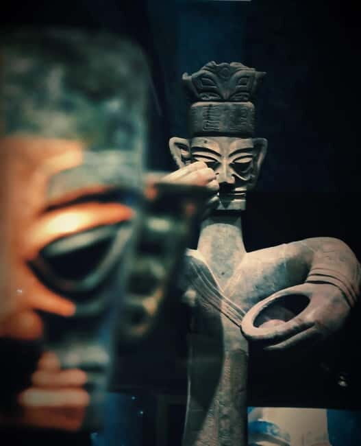 Day tour of Sanxingdui Museum in Chengdu - The Cultural Finale: Sichuan Opera