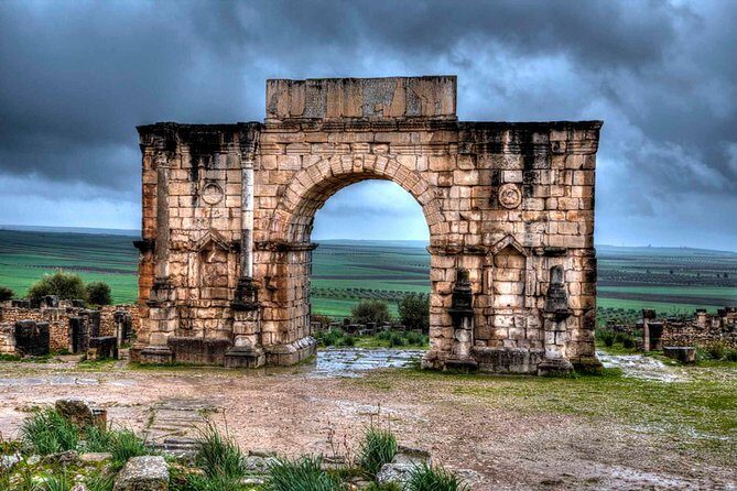 Day Trip from Fez to Meknes and Volubilis - Transportation and Practicalities