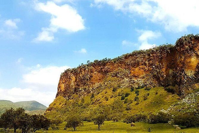 Day Trip -Hells Gate & Lake Naivasha With Boat Ride From Nairobi - Pros & Cons