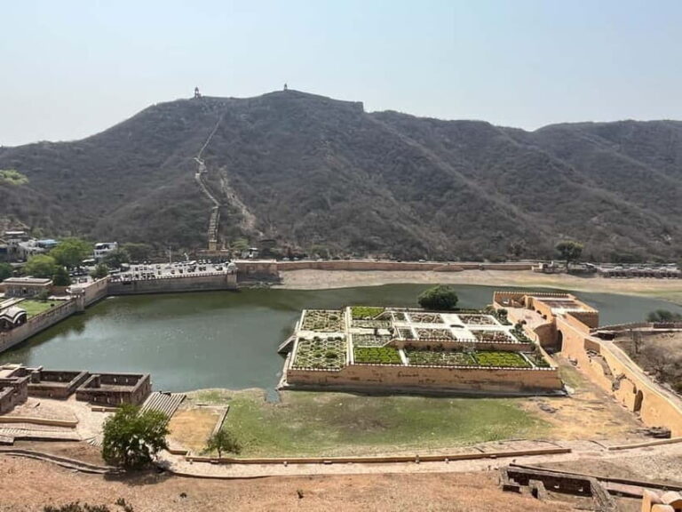 Day Trip to Jaipur from Delhi via Expressway - First Stop: Amber Fort—Majestic Hilltop Majesty