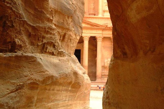 Day trip to Petra by ferry from Sharm el Sheikh - Detailed Breakdown of the Itinerary