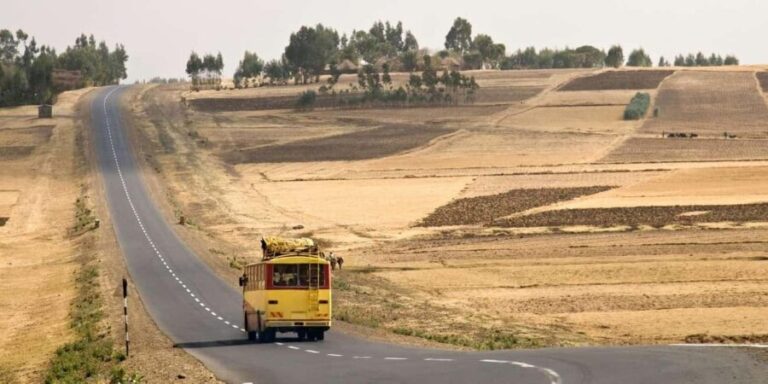 Day Trip To See Monastrys,Amazing landscapes & Animals - Who Will Enjoy This Tour?