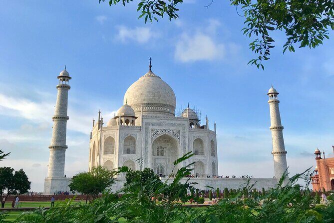 Day Trip to Taj Mahal and Agra from Chennai with Both Side Commercial Flights - Transportation and Logistics: How It Benefits You