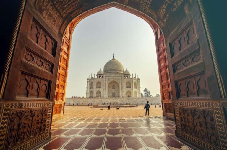 Delhi, Agra & Jaipur: 6-Day India Golden Triangle Tour - Transportation and Group Size