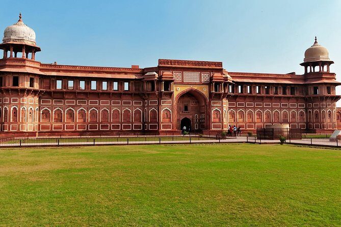 Delhi Agra Jaipur Tour -''Oberoi Special for 5 Nights - FAQs
