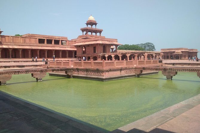 Delhi Airport to Taj Mahal trips - Authenticity and Value