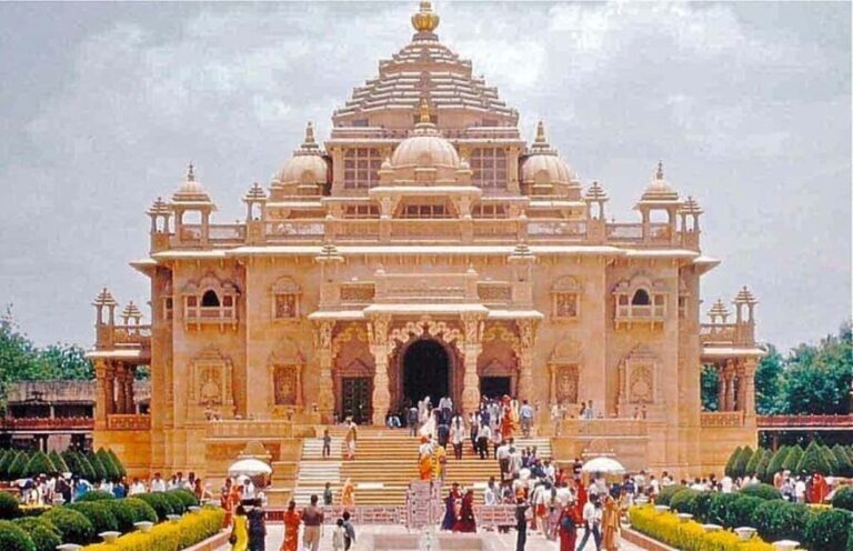 Delhi: Akshardham Temple Tour and Musical Fountain Show - The Multimedia Spectacle: Sahaj Anand Water Show