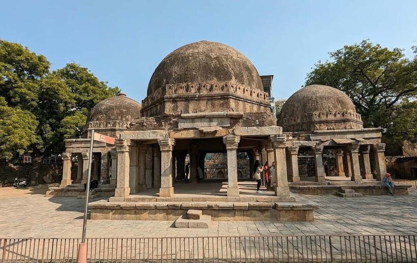 Delhi City Hidden Gems Tour - Cover the Uncovered Sites - Who Is This Tour Best For?