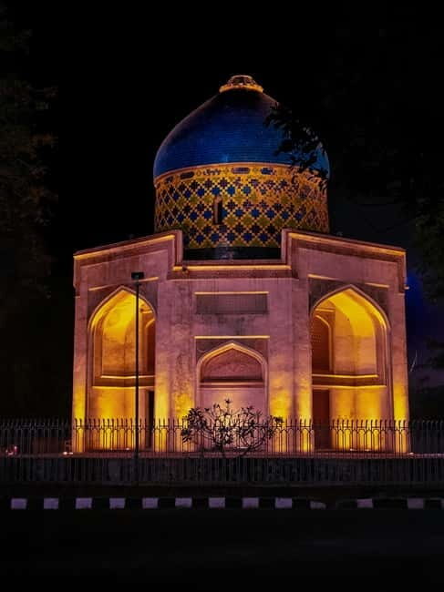 Delhi: Evening City Tour with Private Guide By Car - Exploring the Nightscape of Delhi: What You Can Expect