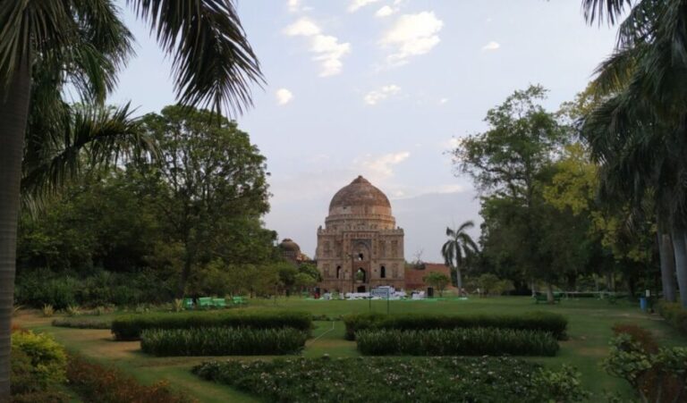 Delhi: Guided City Half-Day Sightseeing Tour - The Value of the Tour