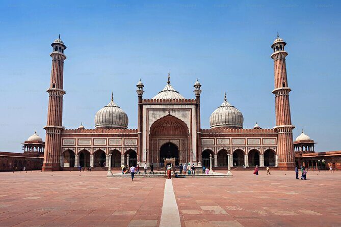 Delhi Local city Tour with Car and Guide - Detailed Breakdown of the Itinerary
