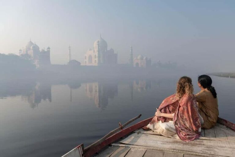 Delhi: Photography Taj Mahal Tour with Boat Ride & Transfers - About the Experience