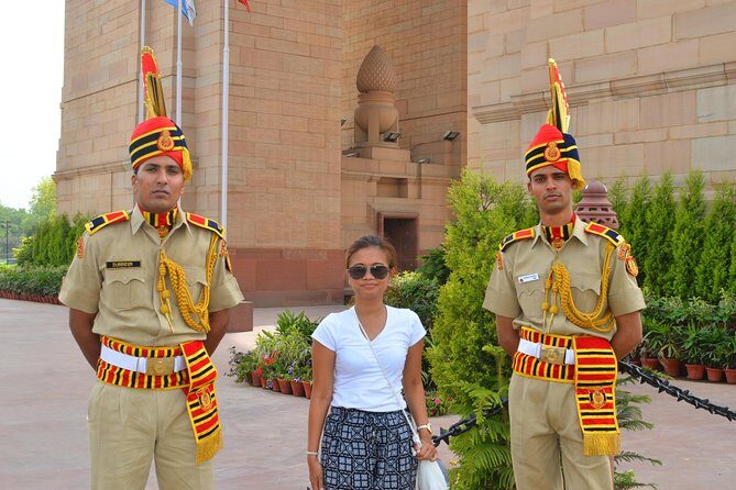 Delhi Shopping Tour - Private & Custom - Exploring the Itinerary in Detail