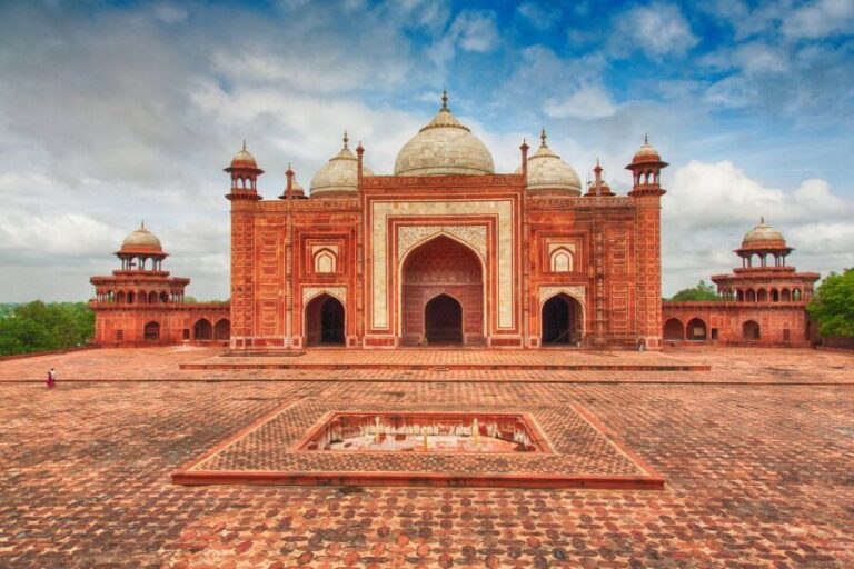 Delhi:Old & New Delhi Private Guided Day Trip with Transfers - The Itinerary in Detail