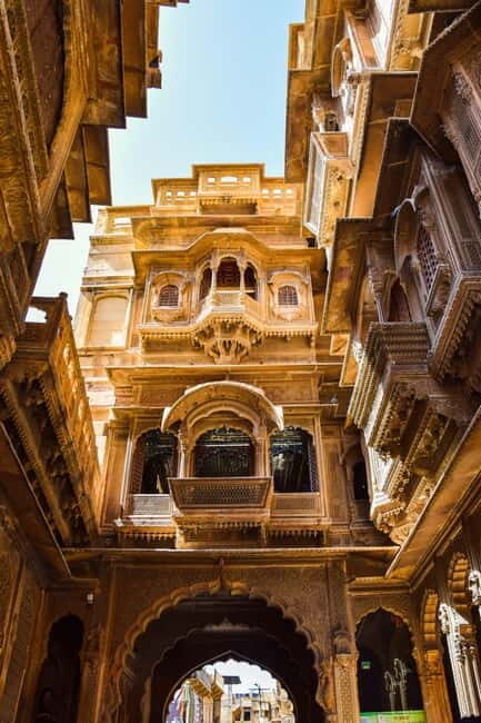 Desert Rose Jaisalmer : Golden City Tour by Tuk-tuk - The Maharaja’s Palace and Gadisar Lake