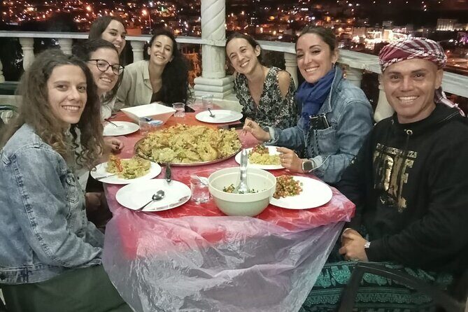 Dinner with a local family in Petra , hotel transfers included . - Practical Details and Tips