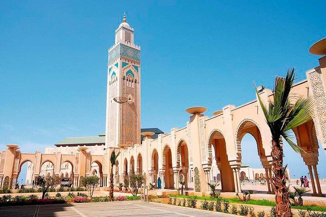 Discover Casablanca City and skip the line to Hassan II Mosque - A Deep Dive into the Itinerary