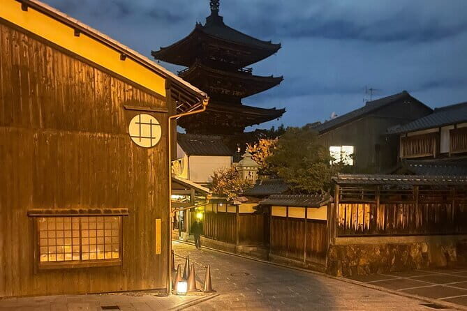 Discover Kyoto at Night by Bike - What’s Included and What to Keep in Mind