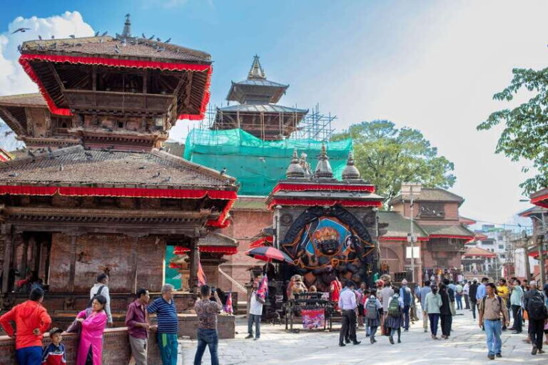 Discover Nepals Treasures: A 9-Day Private Tour - Analyzing the Value