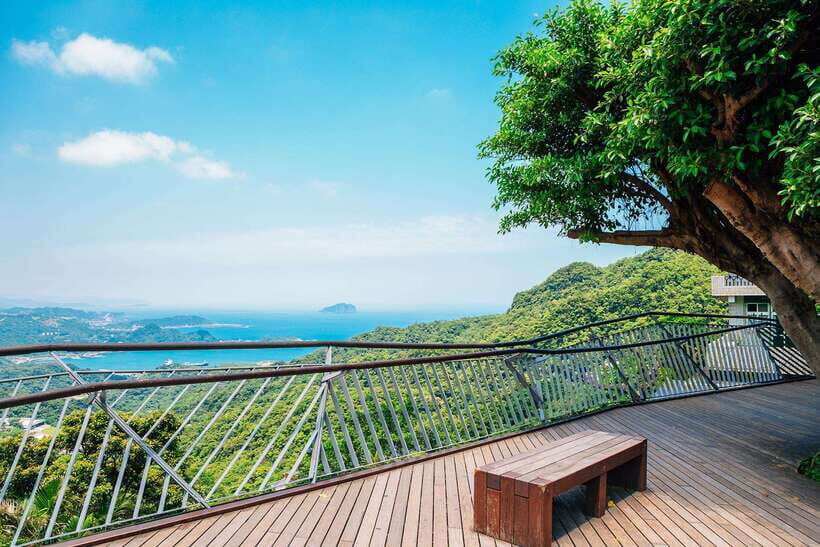 Discover Taiwan's Charms: Jiufen & Shifen Private Day Tour - Authentic Experiences and Practical Insights