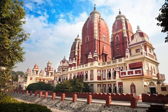 Divine Delhi: Explore Indian Faiths on a Cultural Tour - Key Points