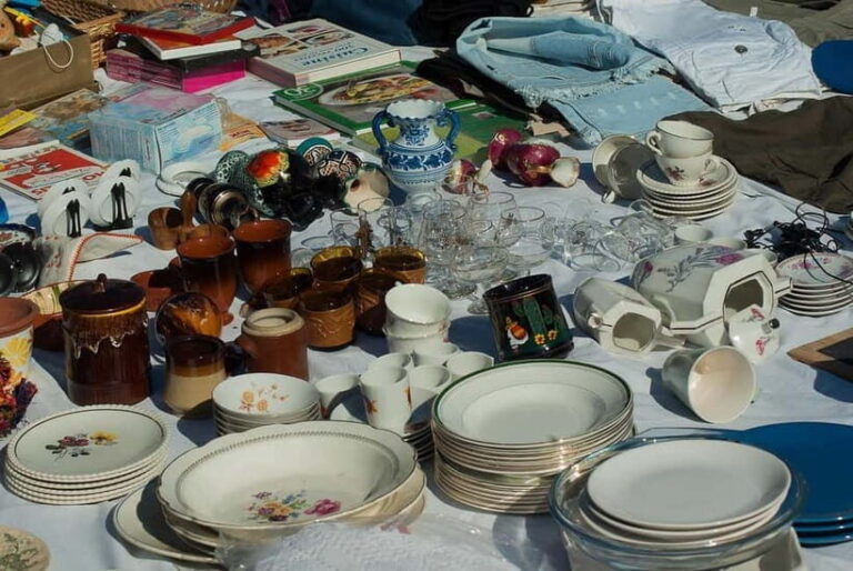 Dongmyo Flea Market Vintage Vibes Local Guided Tour - What to Expect from the Tour