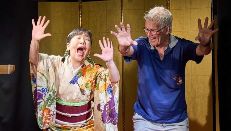 Dotonbori: English Rakugo & Tsugaru Shamisen Show & Workshop - A Closer Look at the Tour in Dotonbori