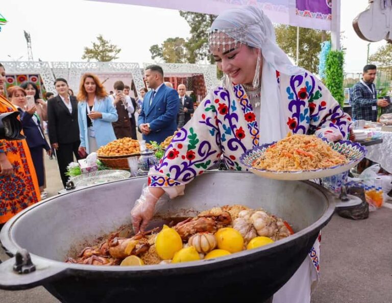 Dushanbe: Tajik Food and Culture Experience with Lunch - Who Should Join?