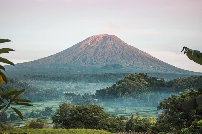 East Bali Tour: Gate of Heaven, Water Palace, Sleeping Gajah - The Value of this Tour