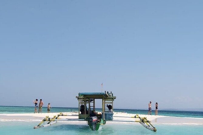 East Lombok Secred Gilis (Gili Kondo, Gili Bidara, Gili Petagan, Gili kapal) - Gili Lampu: Virgin Beaches and a Japanese Heritage Lighthouse