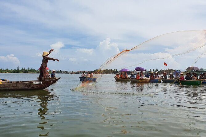 Eco Basket Boat By Bicycle and Vietnamese Set Menu - What Makes This Tour Special?