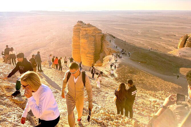 Edge of The World & Deer Reserve Off-road 4x4 Car Tour in Riyadh - What’s Included and What’s Not