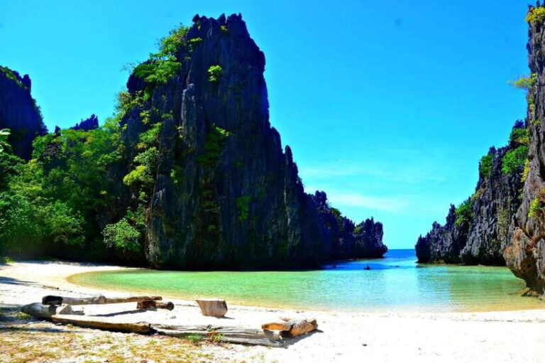 El Nido Island Hopping Tour C: Hidden Beaches & Shrine - The Value of Tour C