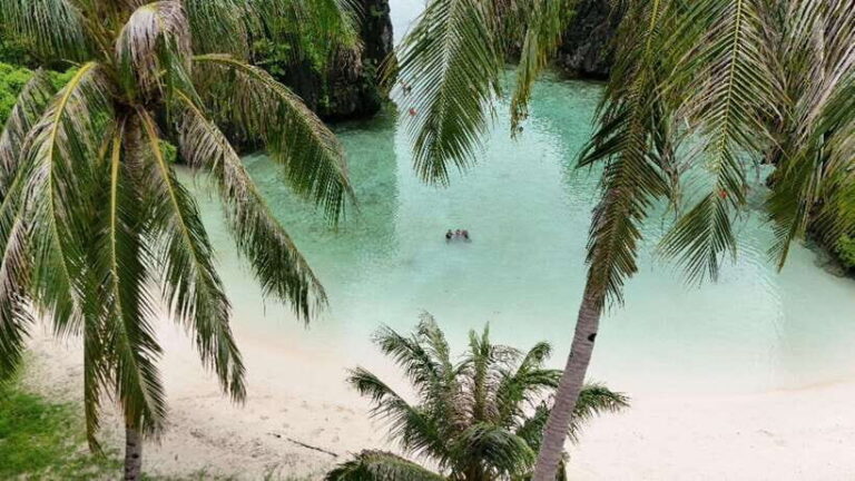 El Nido: Private Cadlao Lagoon and Beaches Tour - The Itinerary in Detail