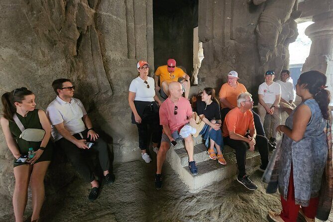 Elephanta Caves by Premium Speedboat - Group Tour - Reaching Gharapuri: The Gate to the Ancient Caves