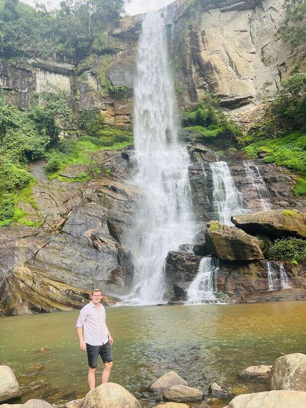 Ella Day Tour from Kandy with tea factory - Why This Tour Offers Good Value