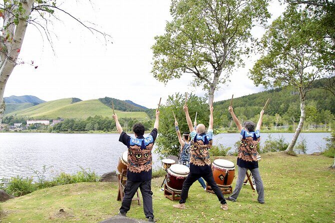 Enjoy a private Osuwa Daiko performance in the great nature - The Hands-On Drumming Experience