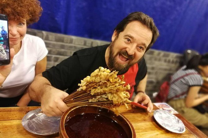 Evening Foodie Adventure in Chengdu the Land of Plenty - A Detailed Look at the Itinerary