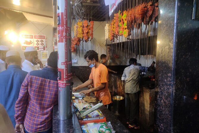 Evening Hyderabad Street Food Walk with Hyderabad Biryani - In-Depth Breakdown of the Itinerary