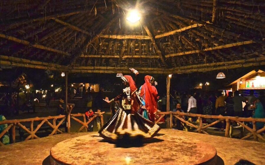 Evening Jaipur City Tour and Dinner at Chokhi Dhani - Price and Value Analysis