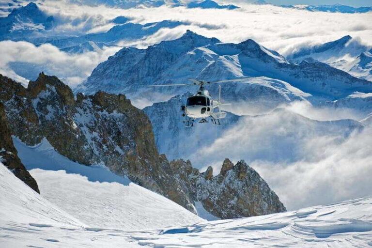 Everest Base Camp Helicopter Tour with Landings from KTM - What Makes This Tour Stand Out