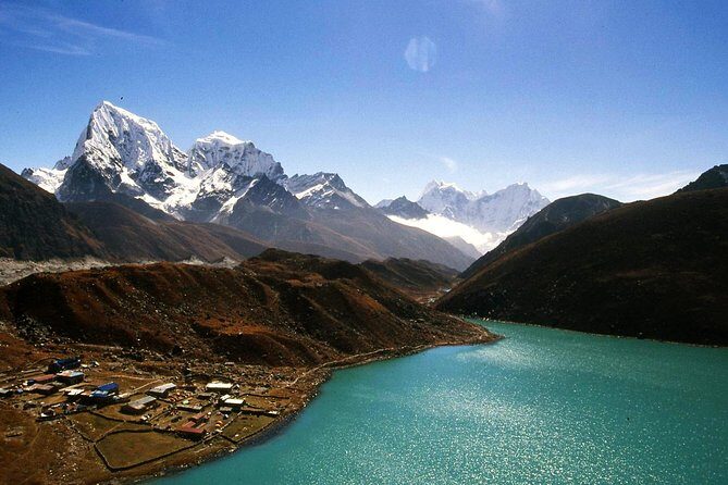 Everest Base Camp with Gokyo Lake 17 Days - The Logistics and Comfort Level