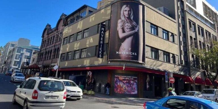 Exclusive Nightclub Tour with Local Gentlemen in Cape Town - What to Expect: An Authentic Night Out in Cape Town