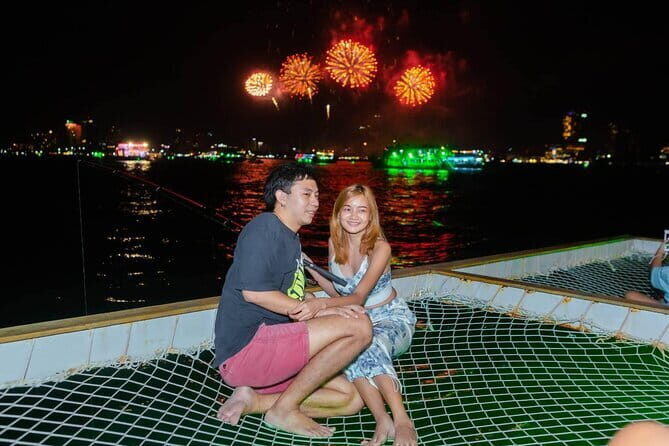 Exclusive Squid Fishing on Chic Floating Café from Pattaya - Who Should Consider This Tour?