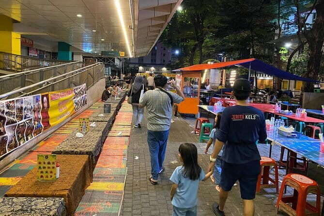 Experience Jakarta Street Food Scene with MRT Transportation - What to Expect at Each Stop