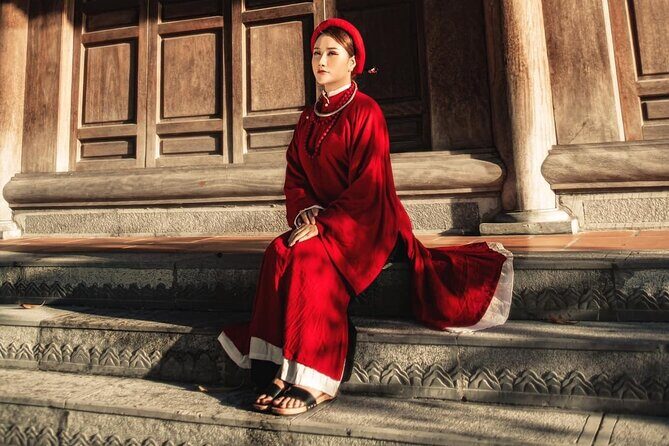 Experience Traditional Vietnamese Costumes at Dong Dinh Museum - The Value of the Tour