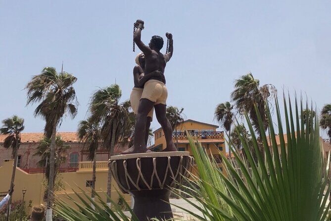 Explore Dakar and Gorée Island full day - Why This Tour Offers Great Value