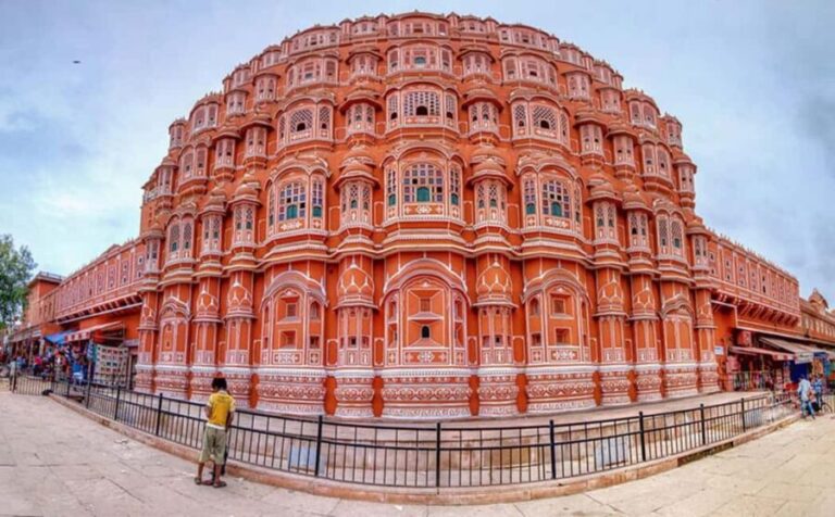 Explore Jaipur, Sacred Pushkar & Ranthambore safari - 3 Days - What Makes This Tour Stand Out?