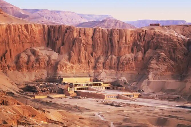 Explore Luxor: West & East Banks Plus Hot Air Balloon Ride - The Middle of the Day: Nile Felucca Cruise