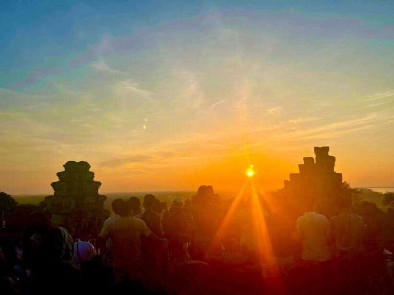 Explore some hidden gems of temples with sunset - Final Thoughts: Is This Tour for You?